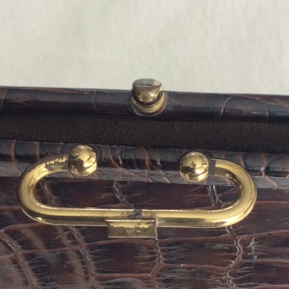 Alligator Leather Vintage Handbag - Picture 7 of 8